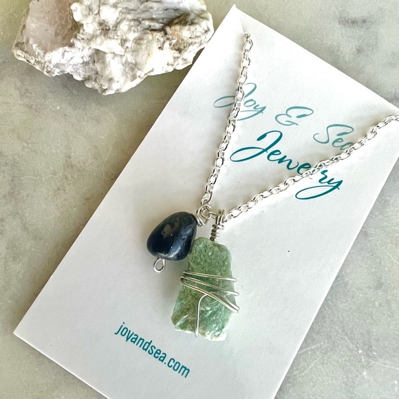 Fuchsite & Tanzanite Handmade Necklace - Picture 3 of 5